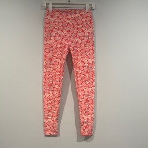 Lularoe Pink and White Rose Floral Patterned Leggings - One Size